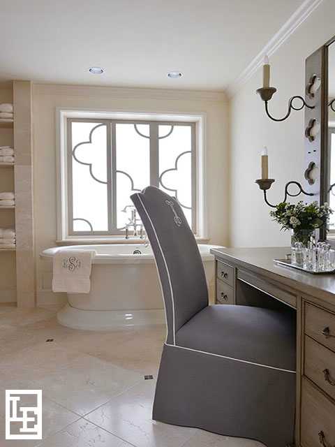 Master Bath (3)