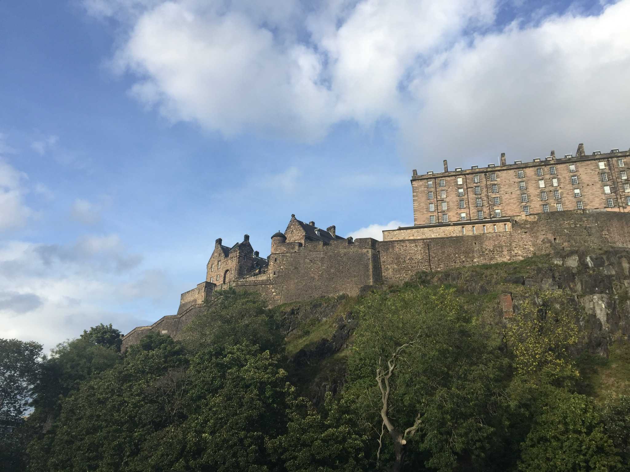 edinburgh castle